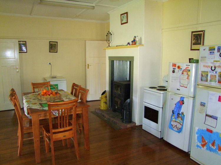 805 Allyn River Road, East Gresford NSW 2311, Image 2