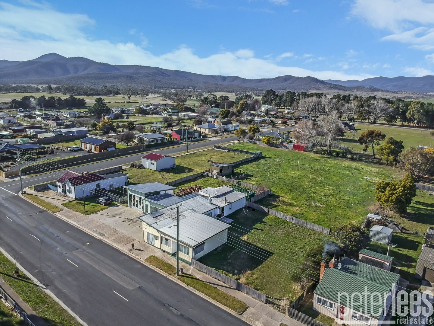 30-32 Falmouth Street, Avoca TAS 7213, Image 2