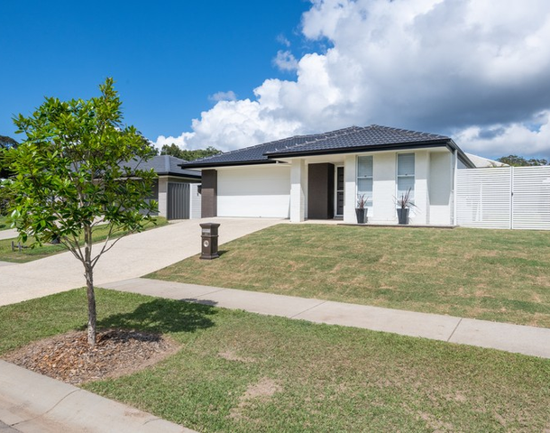 32 Mermaid Drive, Sandy Beach NSW 2456