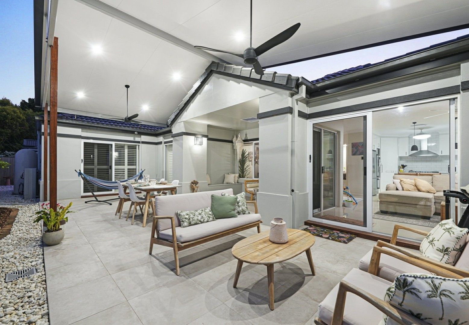 Burleigh Waters QLD 4220 4 beds house for Sale, 1,599,000