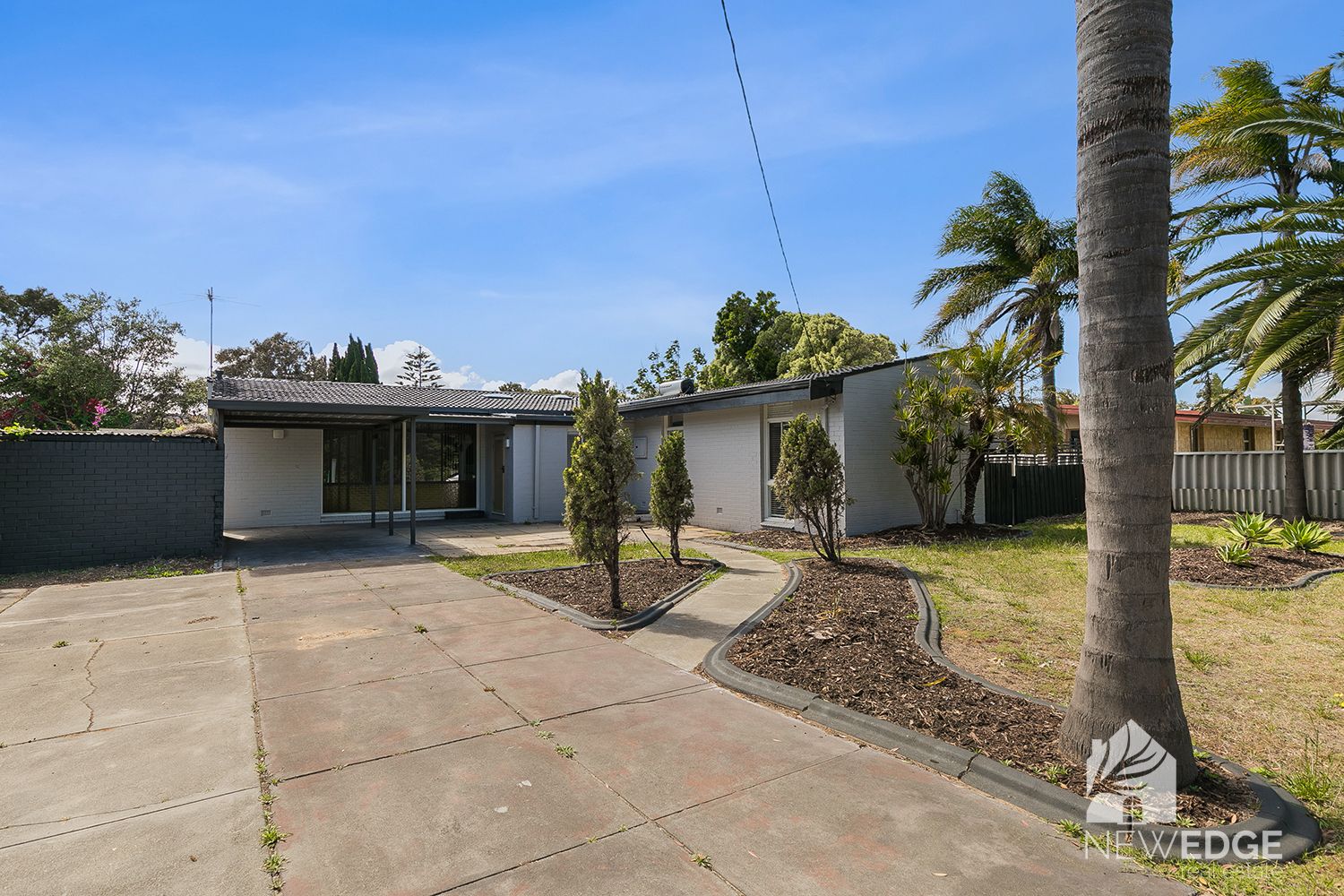 3 bedrooms House in 4 Antila Place ROCKINGHAM WA, 6168