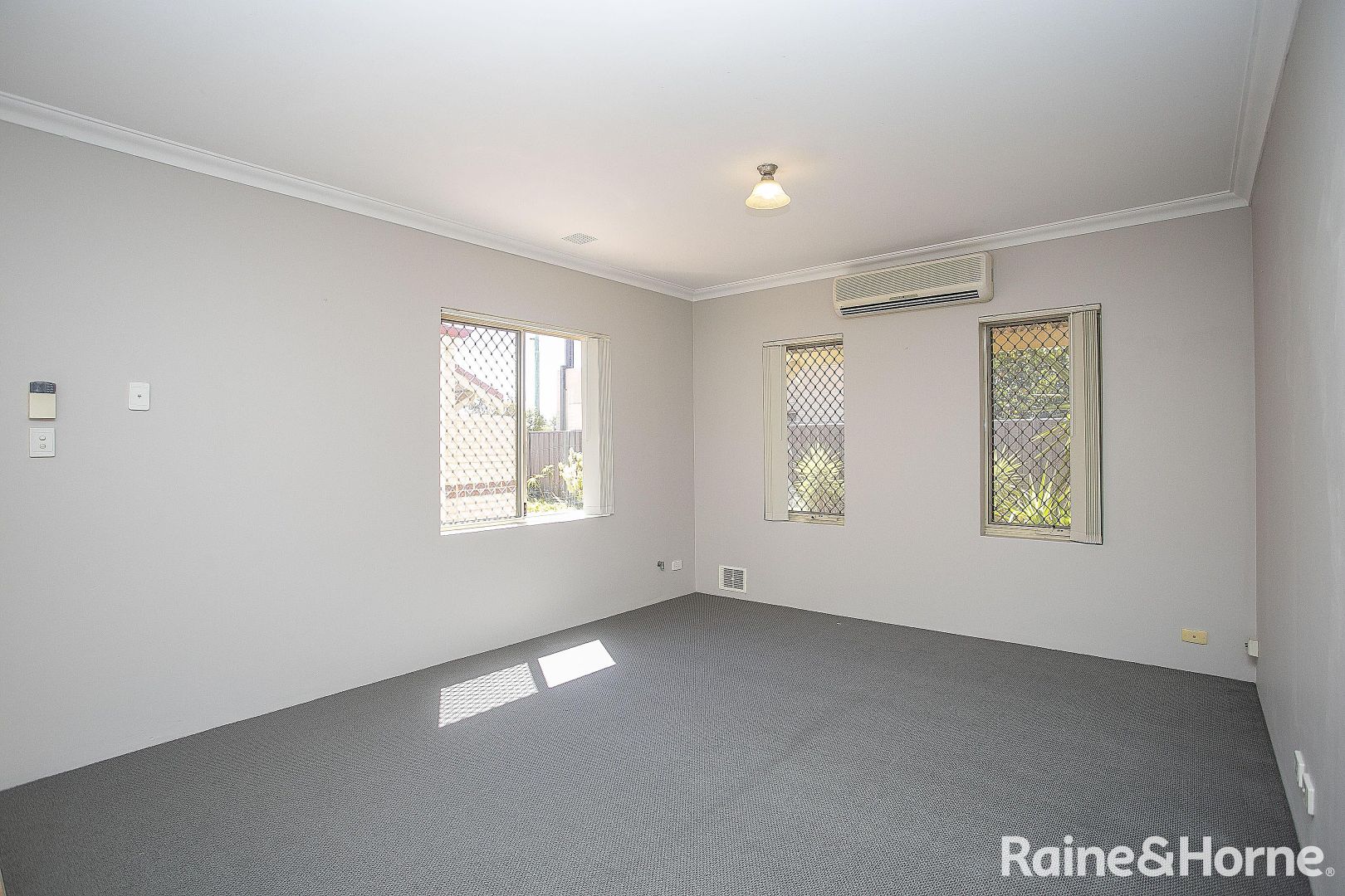 2/54 Loton Avenue, Midland WA 6056, Image 2