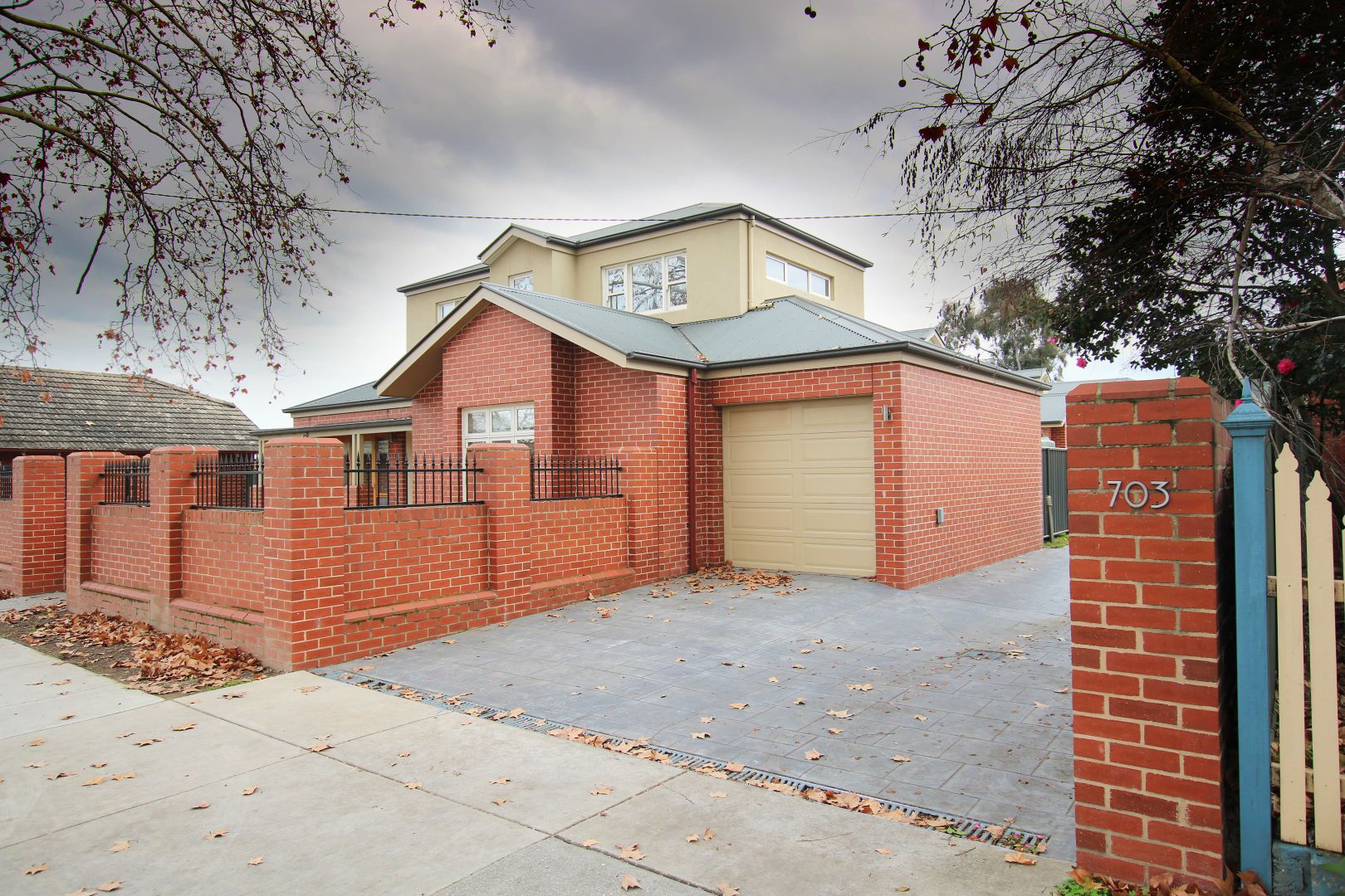 1/703 Young Street, Albury Property History & Address Research Domain