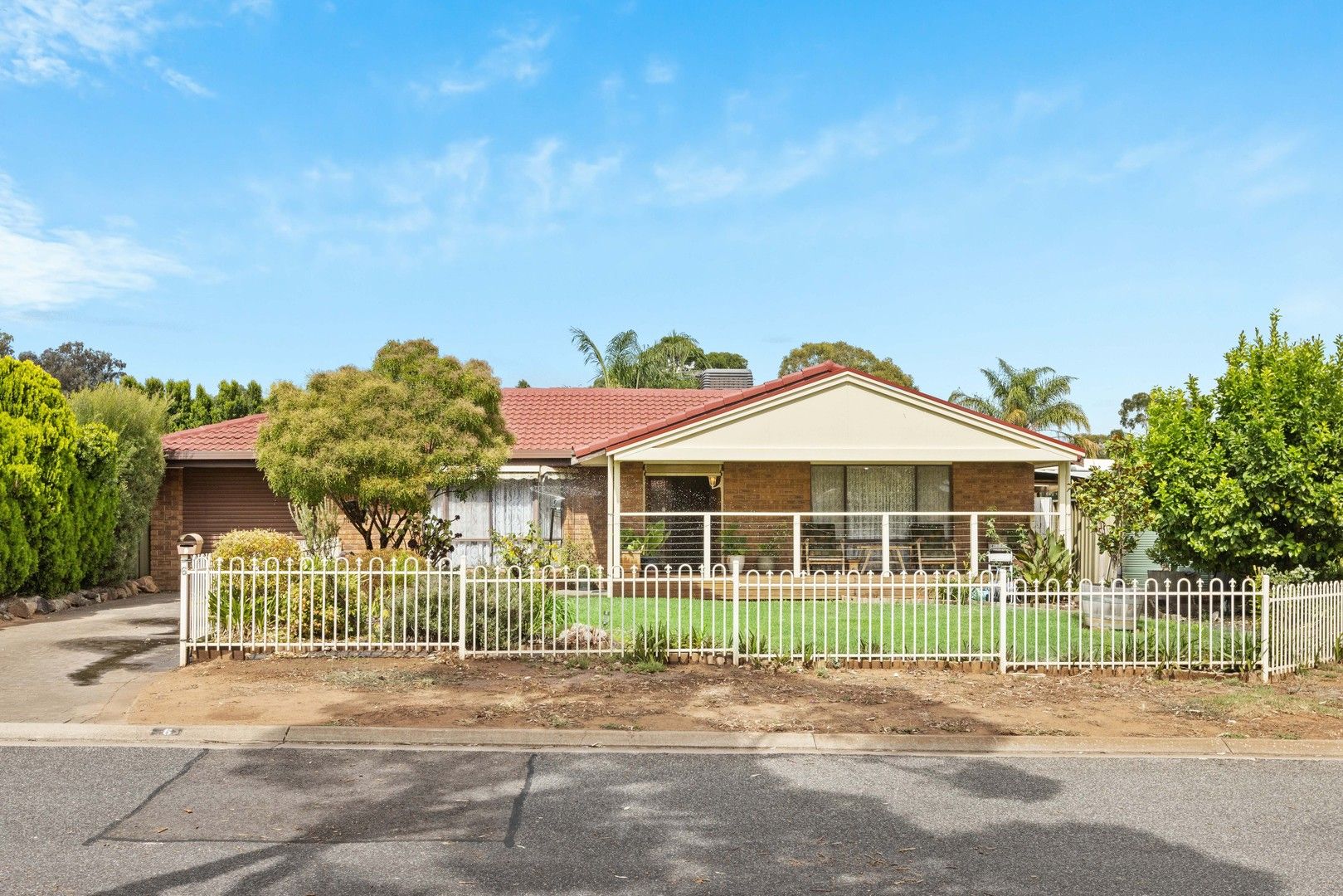 6 Lichfield Court, Salisbury Heights SA 5109, Image 0