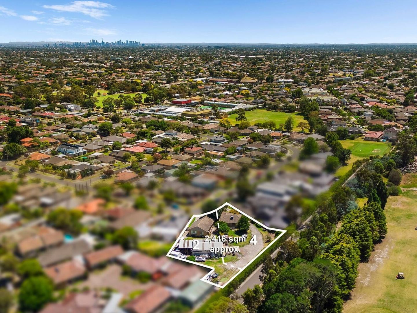 2 Hodgson Grove, Bentleigh East VIC 3165, Image 2