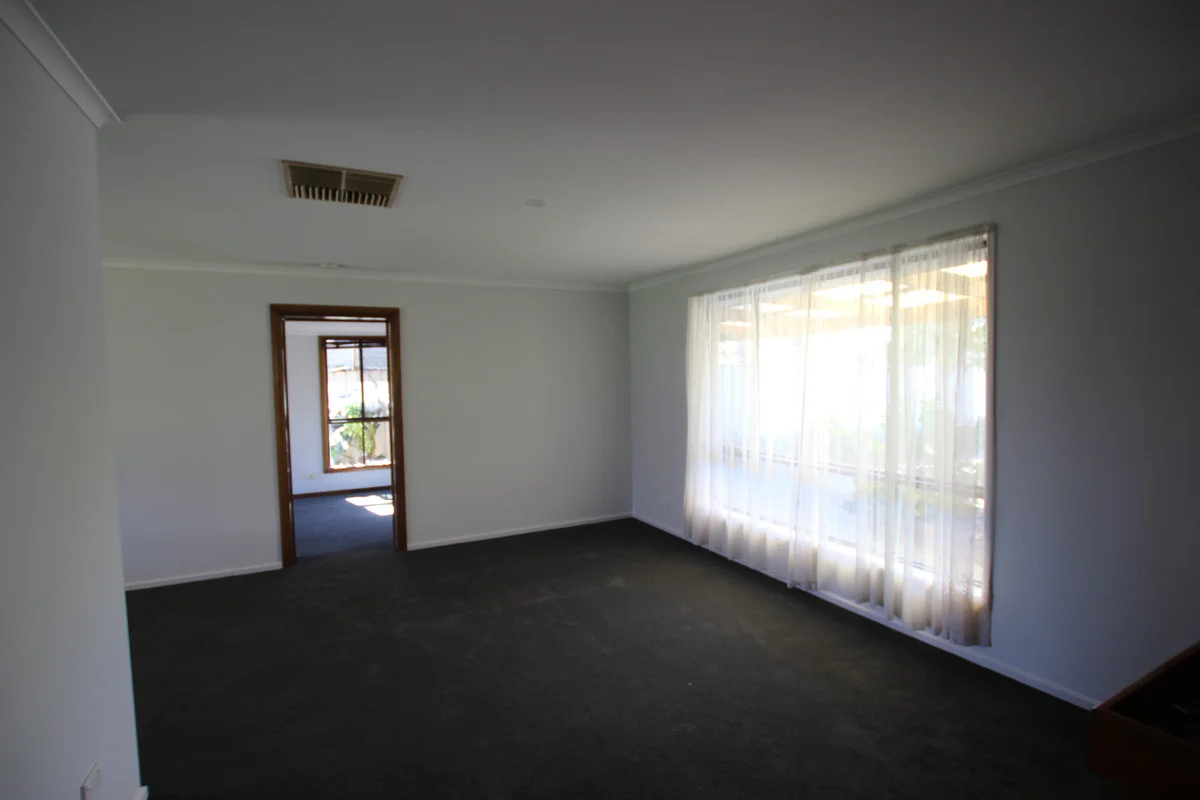 Additional image 12 of 3 Hendrix Crescent, Woodcroft SA 5162