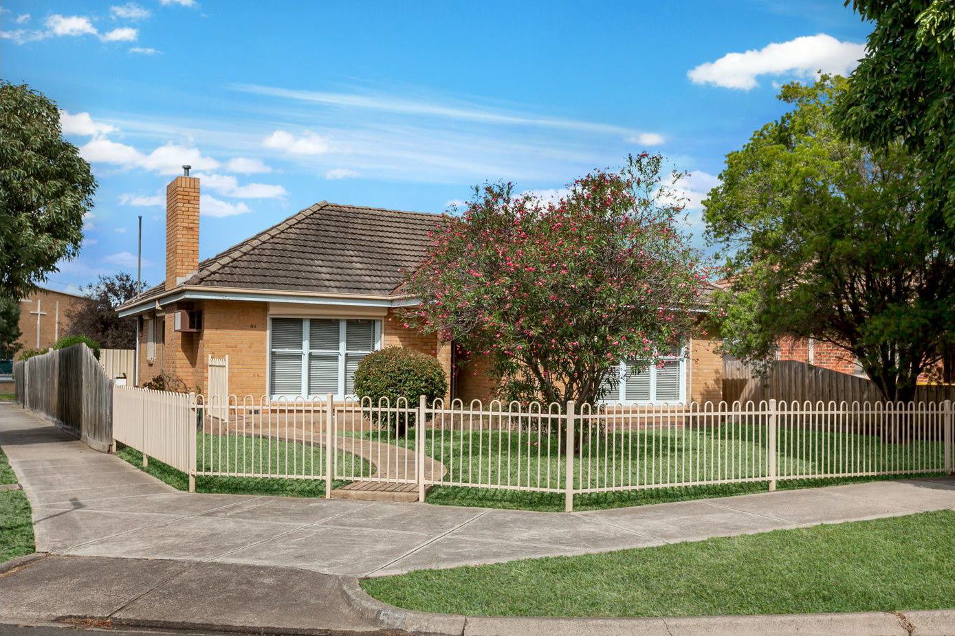57 Mcmahon Road, Reservoir Property History & Address Research Domain