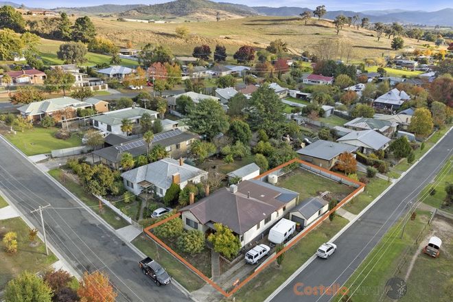 Picture of 2 Bartlett Street, CORRYONG VIC 3707