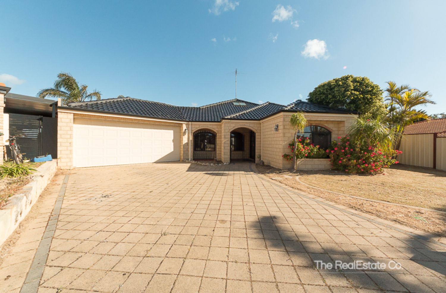 7 Japonica Heights, Halls Head WA 6210, Image 2