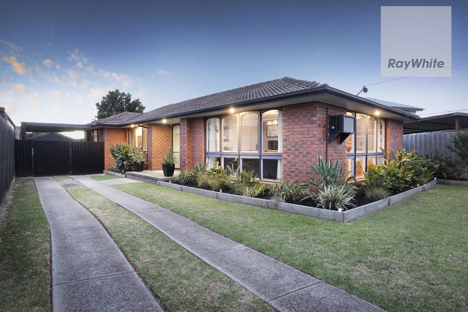 4 Neath Close, Gladstone Park VIC 3043, Image 0