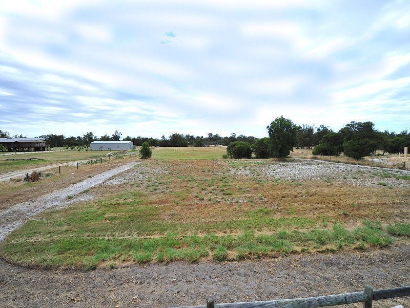 Lot 806 Thomasfield Place, Ravenswood WA 6208, Image 0