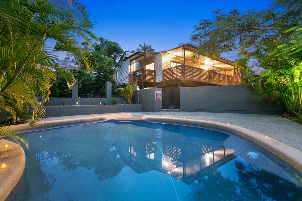 1 Minugh Court, Carrara QLD 4211, Image 0