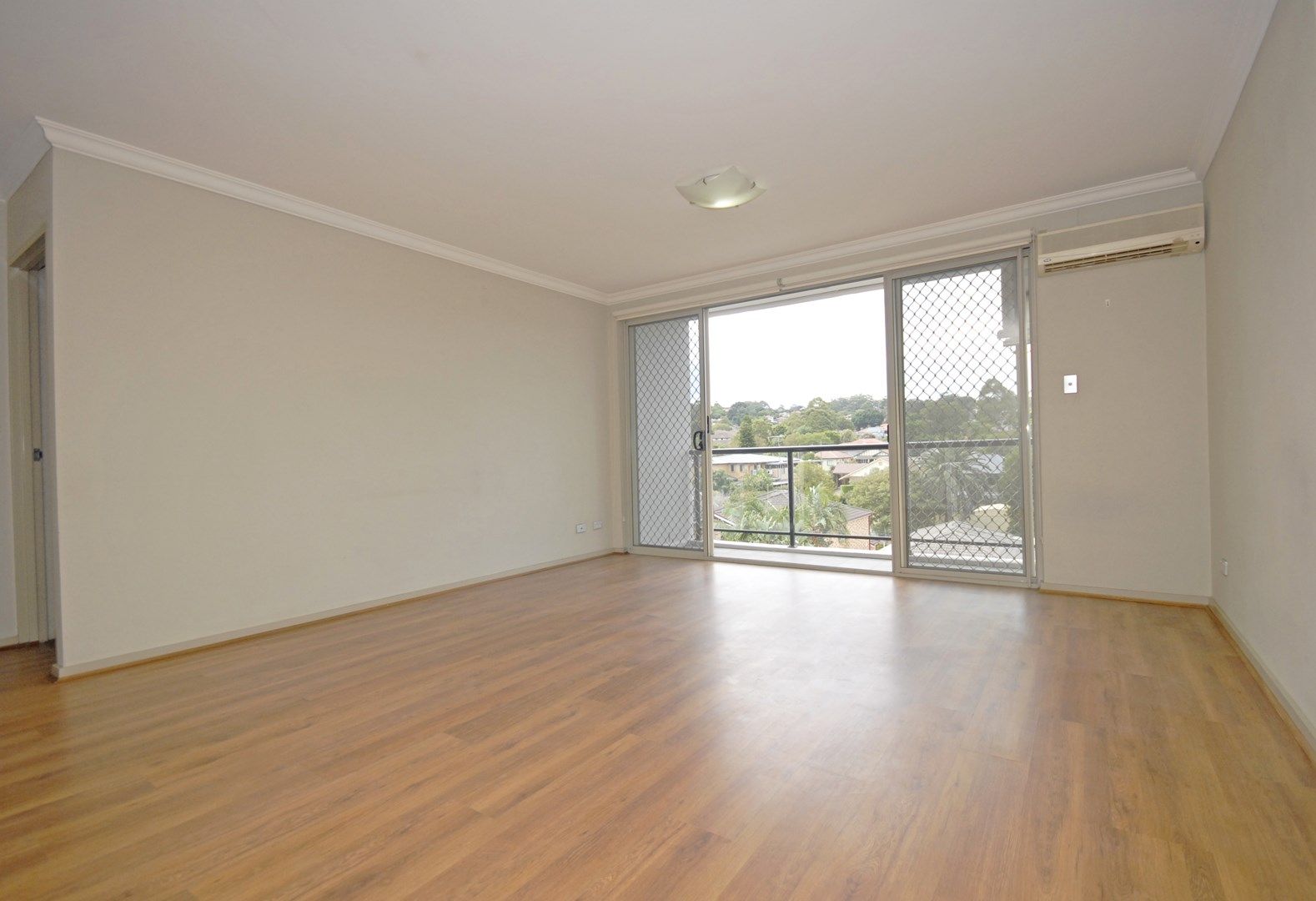 2 bedrooms Apartment / Unit / Flat in 46/20 HERBERT STREET WEST RYDE NSW, 2114