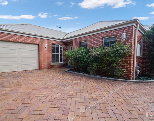 221B Bentinck Street, Bathurst NSW 2795