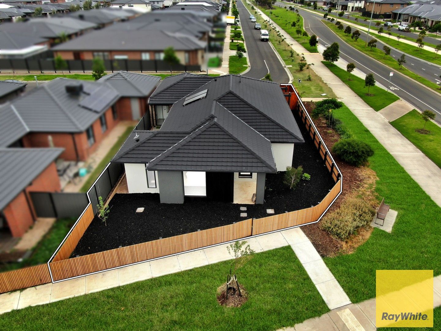 4 bedrooms House in 65 Aspire Street TARNEIT VIC, 3029