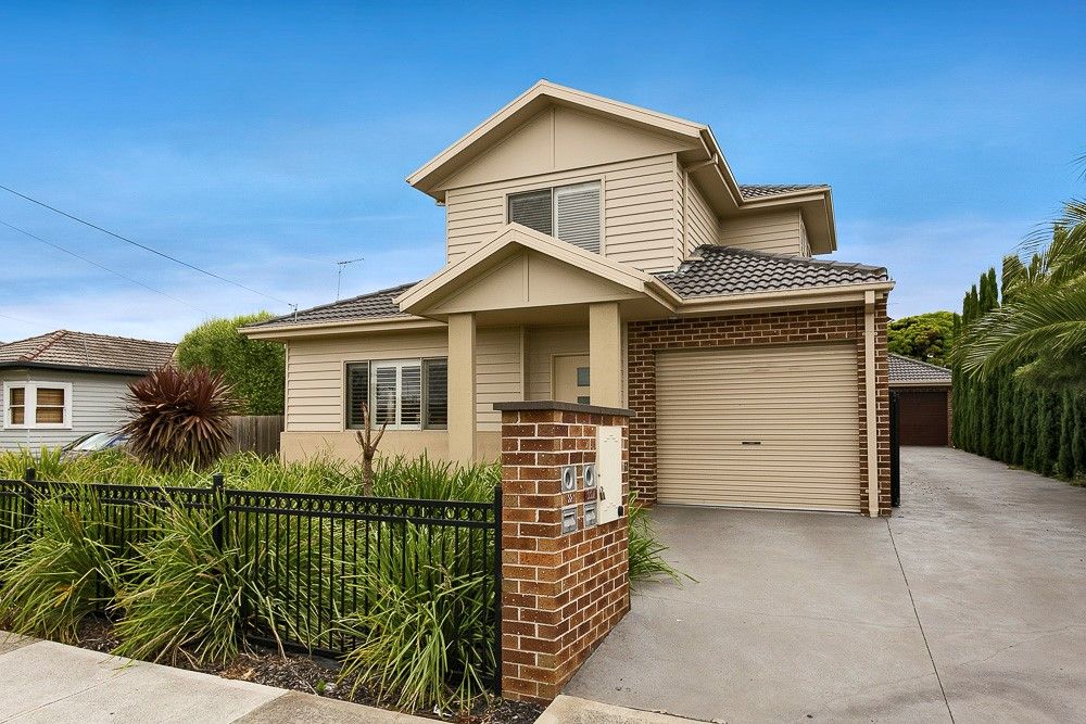 22 Roberts Road, Airport West VIC 3042, Image 0