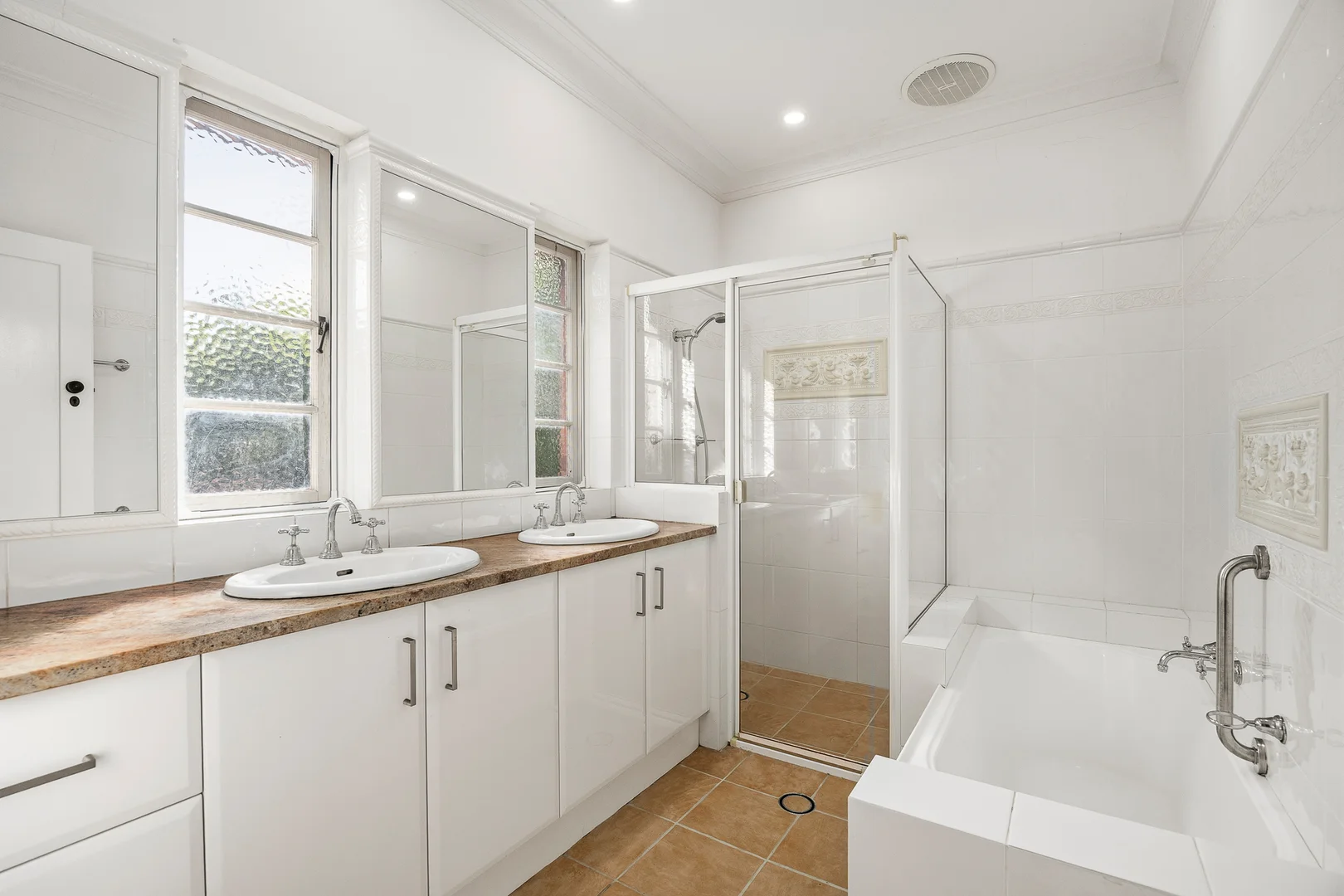 Additional image 13 of 11 Hawken Drive, St Lucia QLD 4067