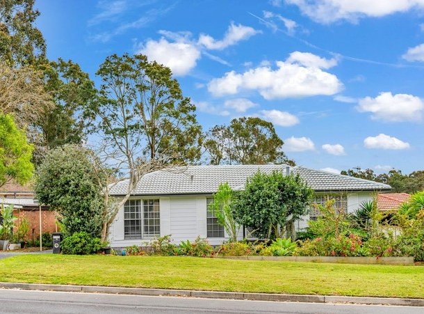 15 Evelyn Crescent, Thornton NSW 2322