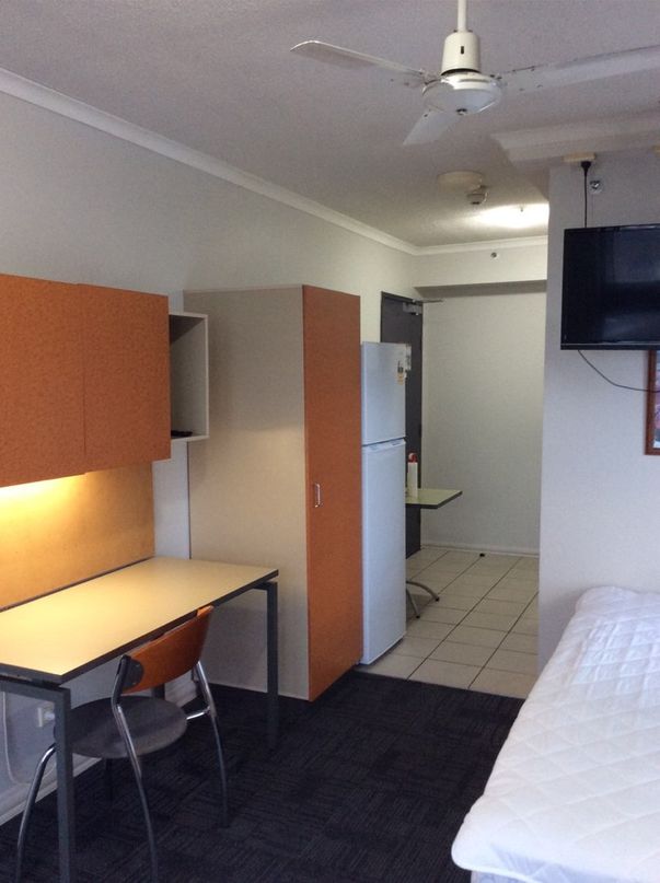 Unit 906/919 Castlebar Street, Kangaroo Point QLD 4169 Apartment For Rent 388 Domain