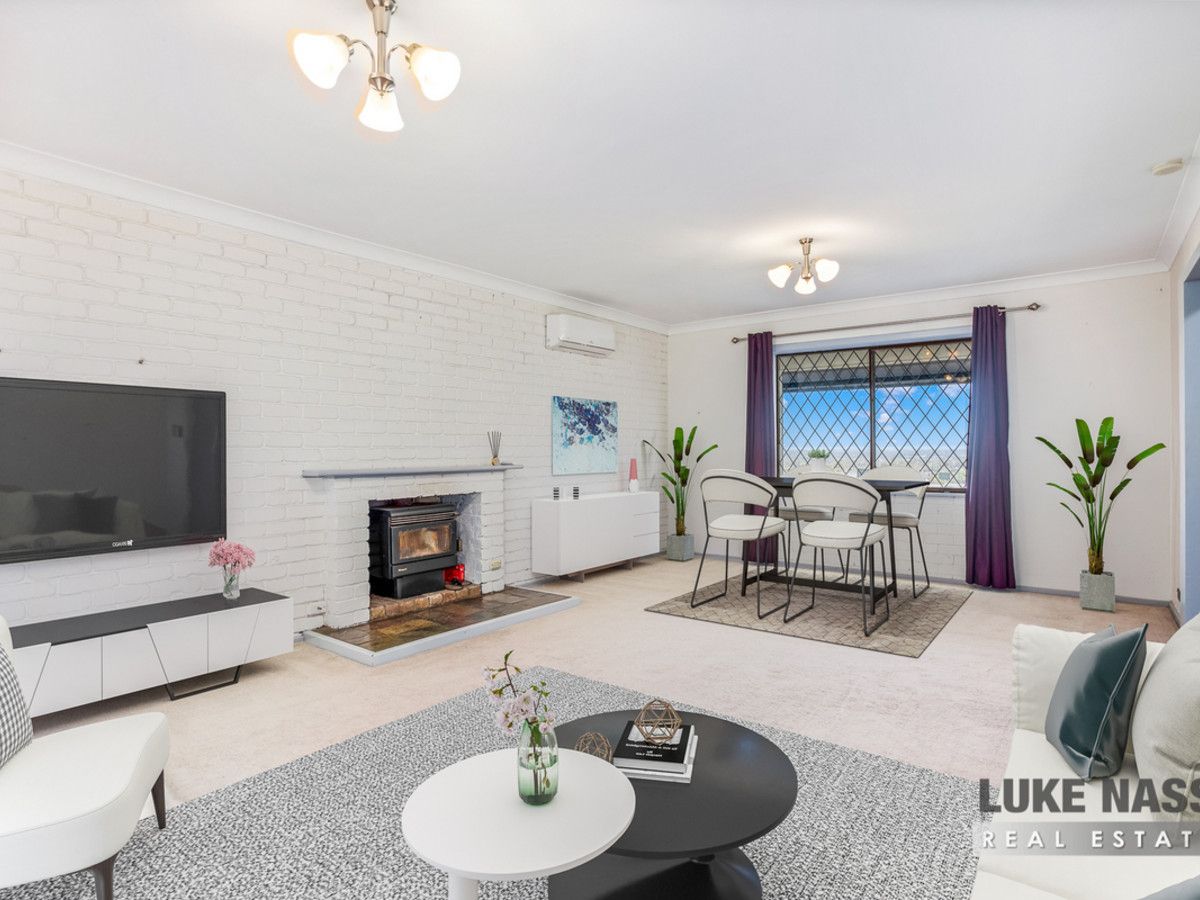 29 Wangoola Terrace, Mount Nasura WA 6112, Image 2