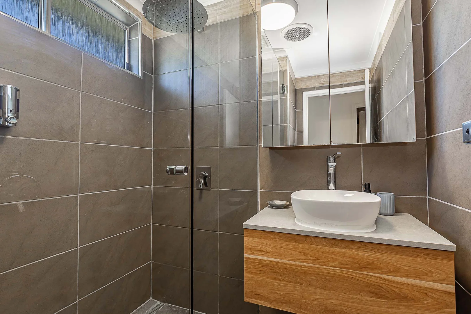 Additional image 6 of 13 Rosemary Street, Kelso QLD 4815