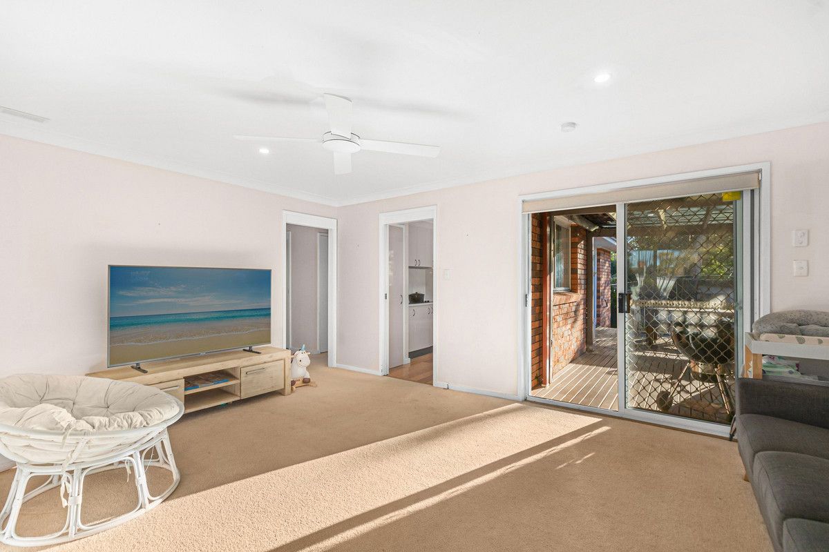 48 Kilkenny Parade, Berkeley Vale NSW 2261, Image 1