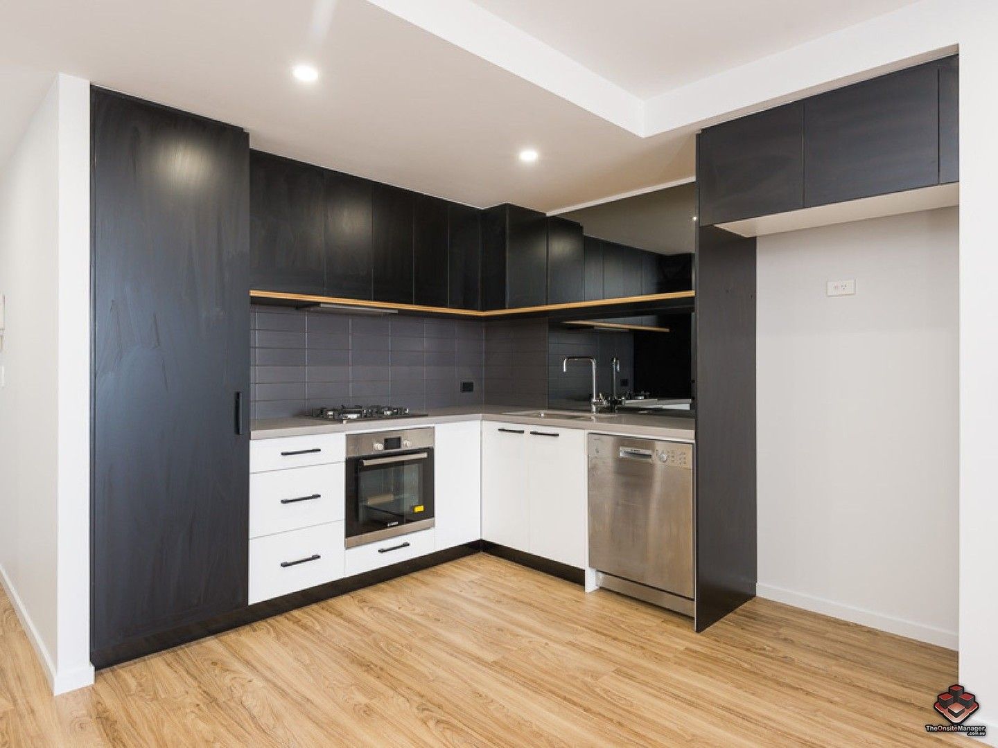 1 bedrooms Apartment / Unit / Flat in ID:21069428/16 Masters Street NEWSTEAD QLD, 4006
