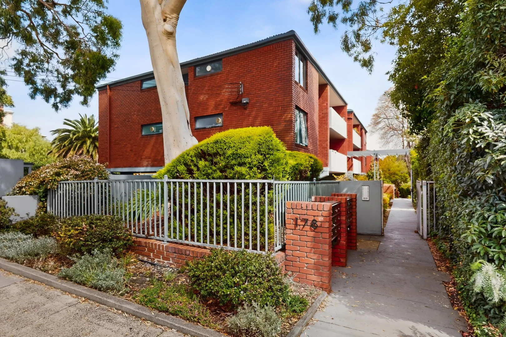 18/178 Power Street, Hawthorn VIC 3122