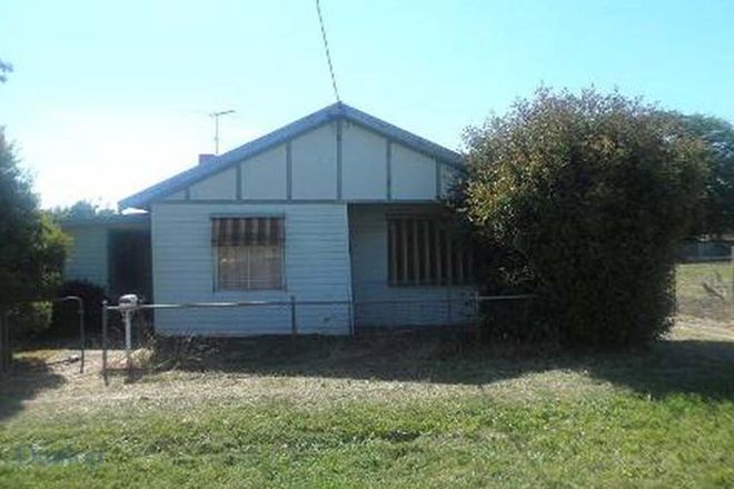 Picture of 6 Pohlman Street, ROMSEY VIC 3434