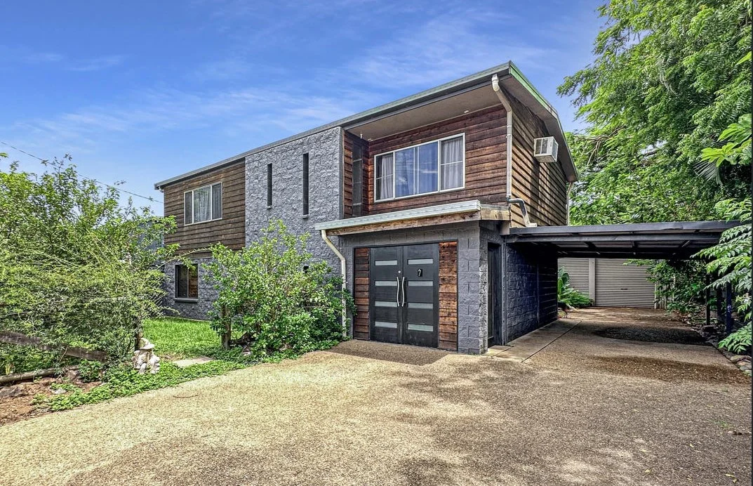 7 Dunlop Street, Kelso QLD 4815