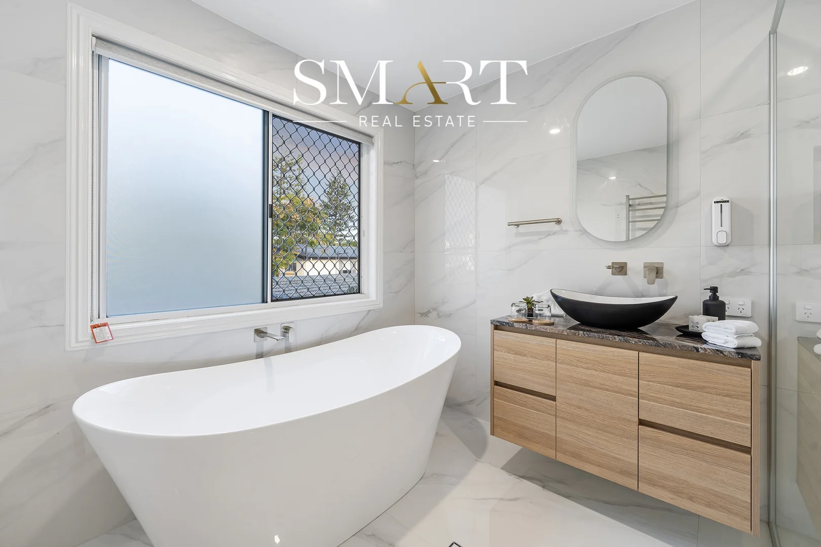 Additional image 34 of 7 The Lido, Isle Of Capri QLD 4217