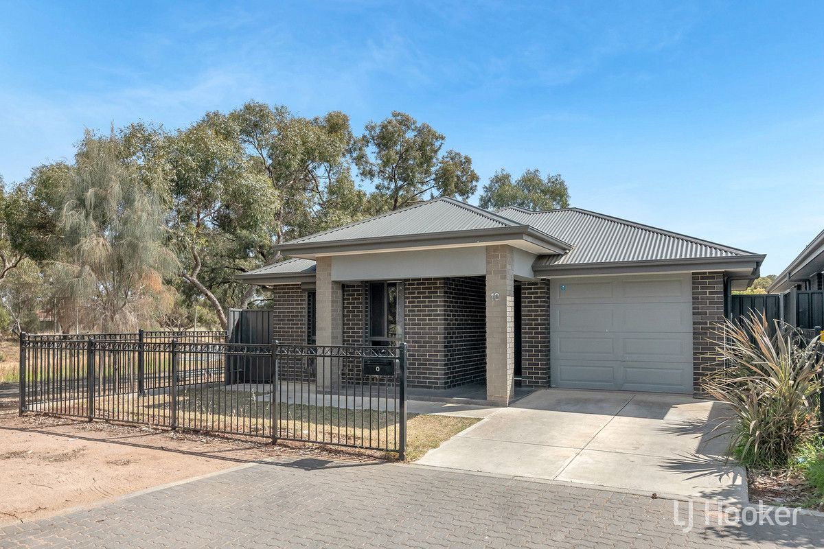 10 Carstairs Lane, Smithfield Plains SA 5114, Image 1