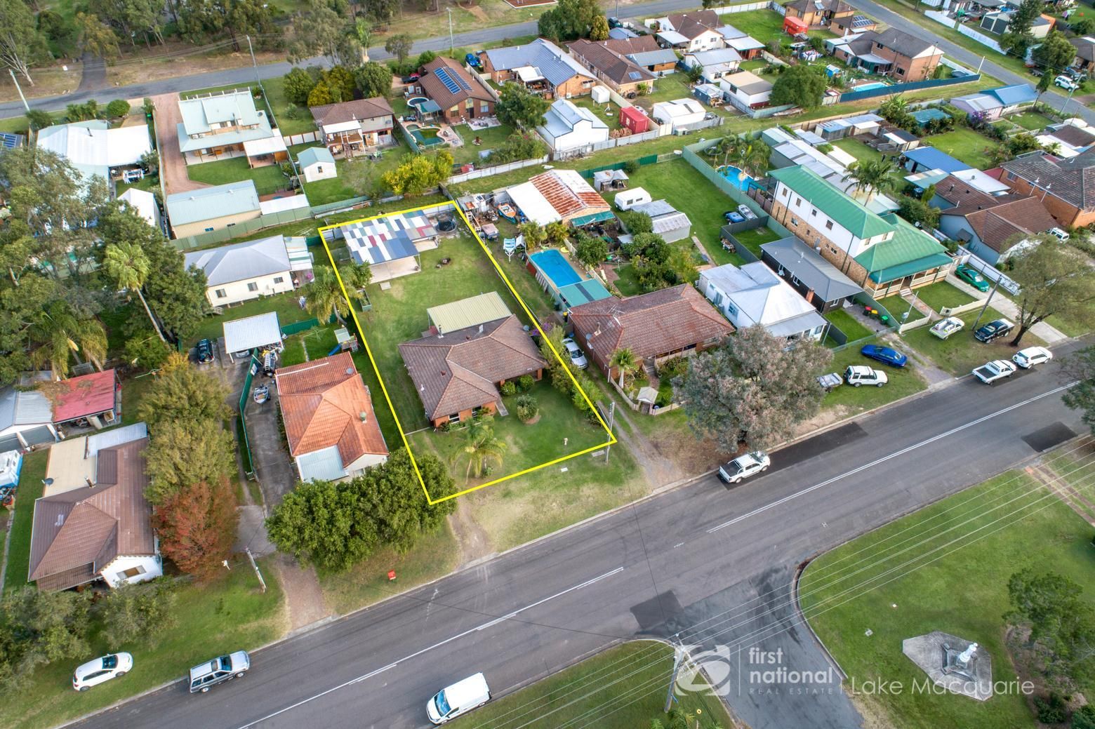 27 The Broadway , Killingworth Property History & Address Research