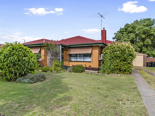 104 Palmerston Street, Melton VIC 3337