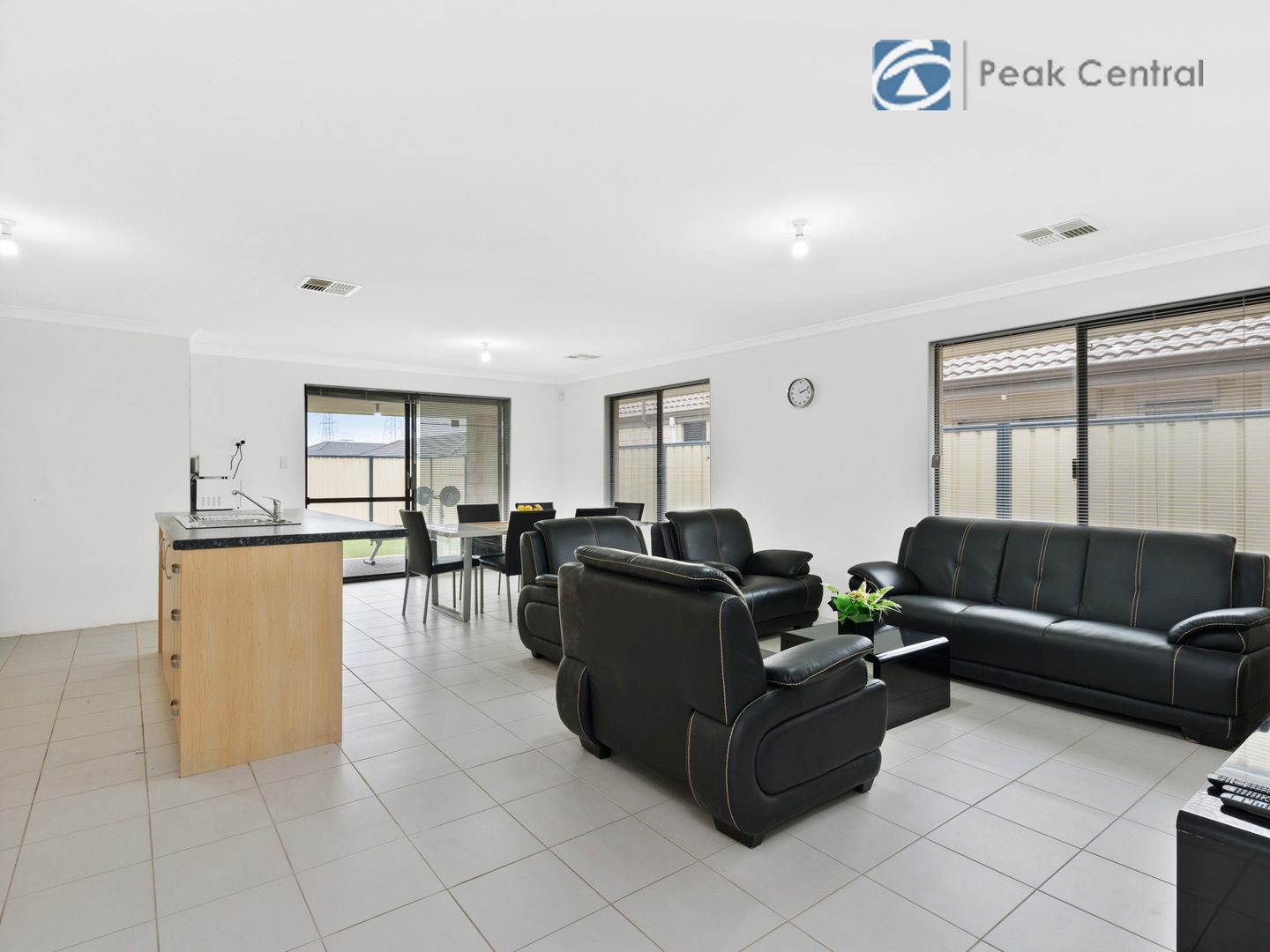 6 Aiken Court, Success WA 6164, Image 1