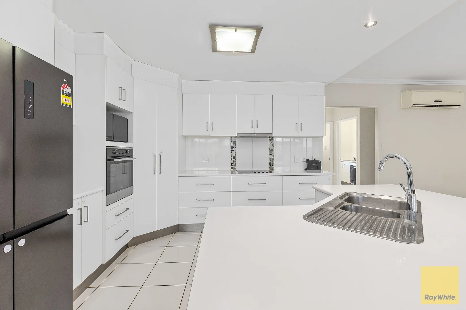 Additional image 7 of 28 Wright Street, Emerald QLD 4720