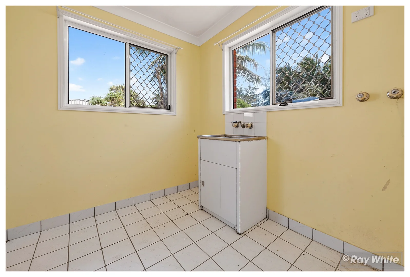 Additional image 50 of 14 Esplanade, Zilzie QLD 4710