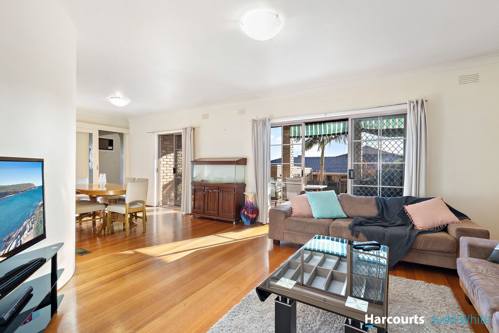 1 Holly Green Drive, Wheelers Hill VIC 3150, Image 2