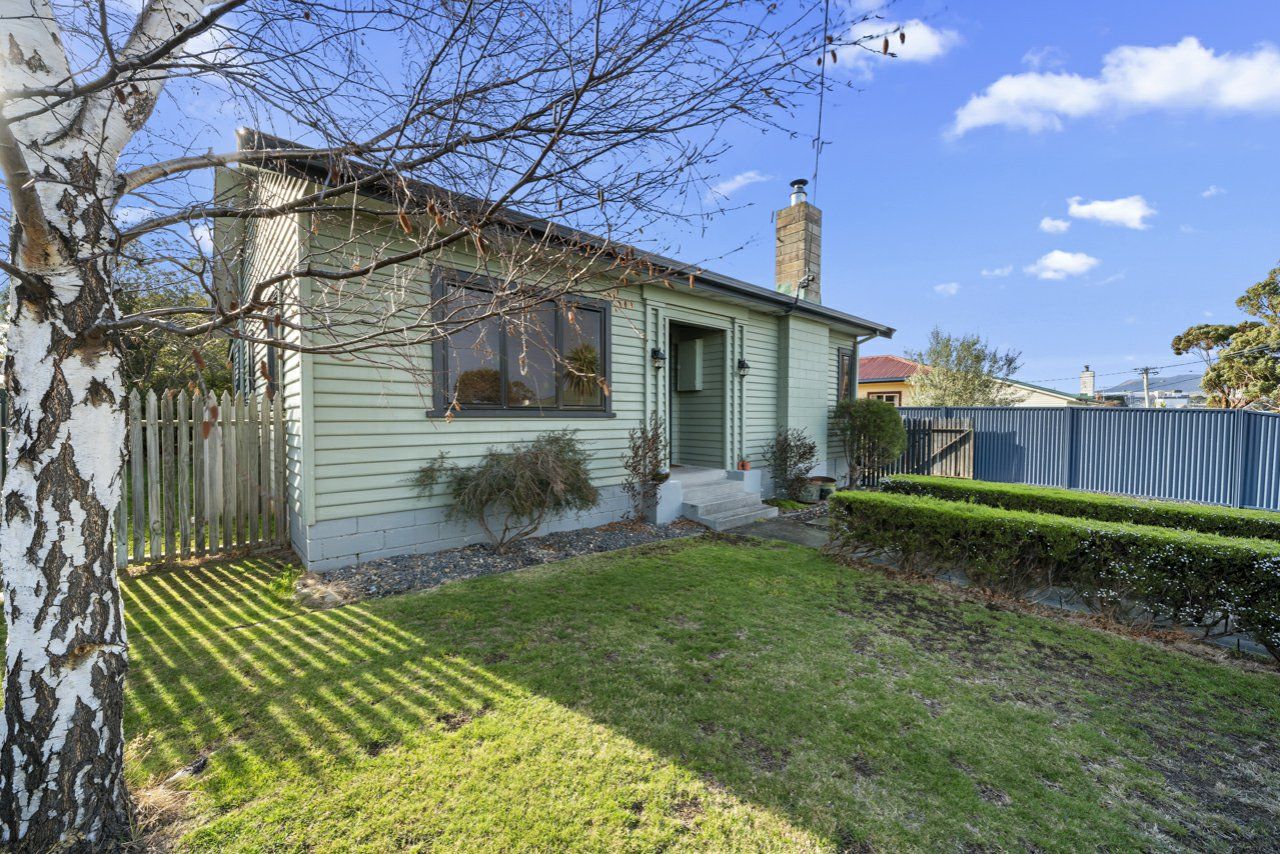 8 Kestrel Street, Claremont TAS 7011, Image 2