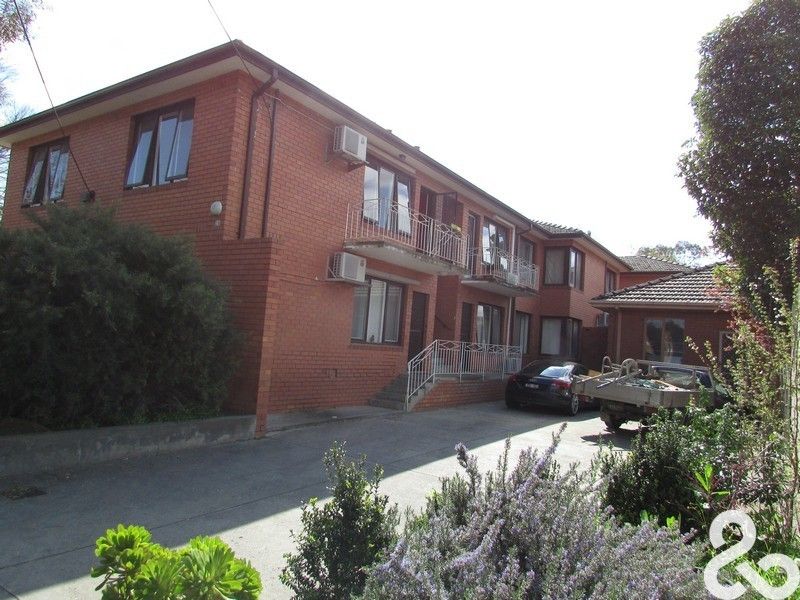 2 bedrooms Apartment / Unit / Flat in 6/2A St Bernards Road ALPHINGTON VIC, 3078