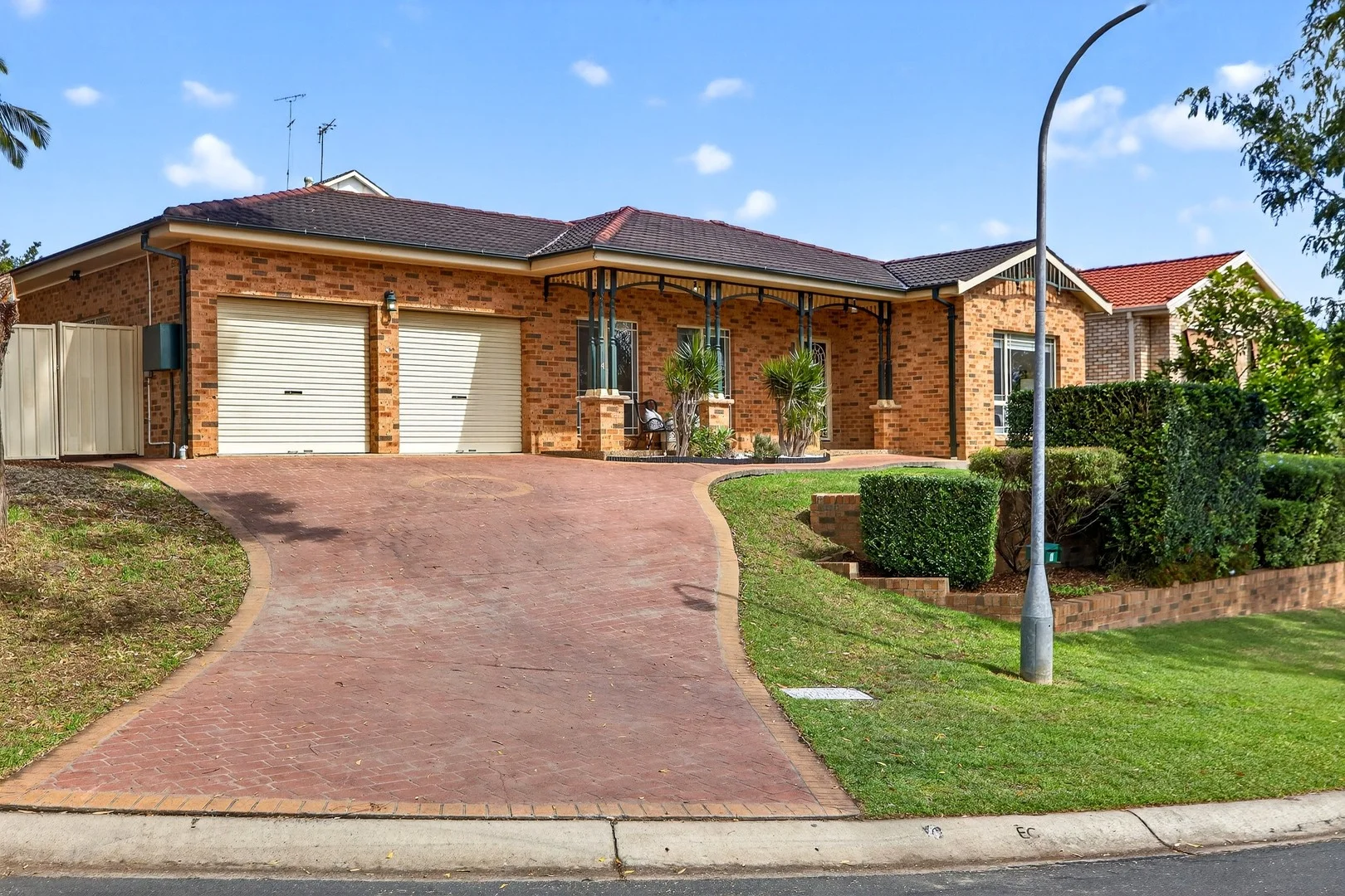 4 Riversdale Place, Glen Alpine NSW 2560