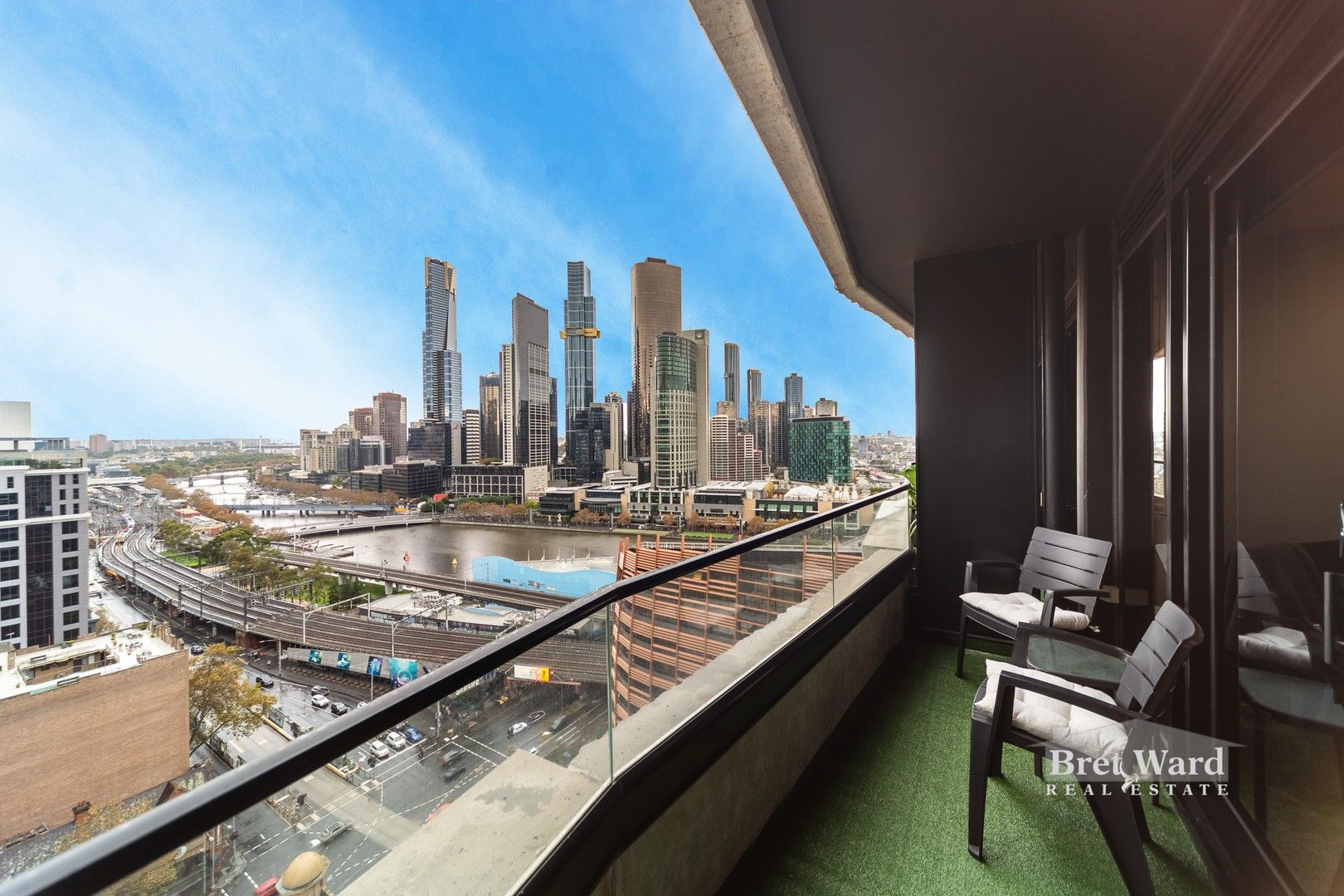 2 bedrooms Apartment / Unit / Flat in Unit 2107/7 Katherine Place MELBOURNE VIC, 3000