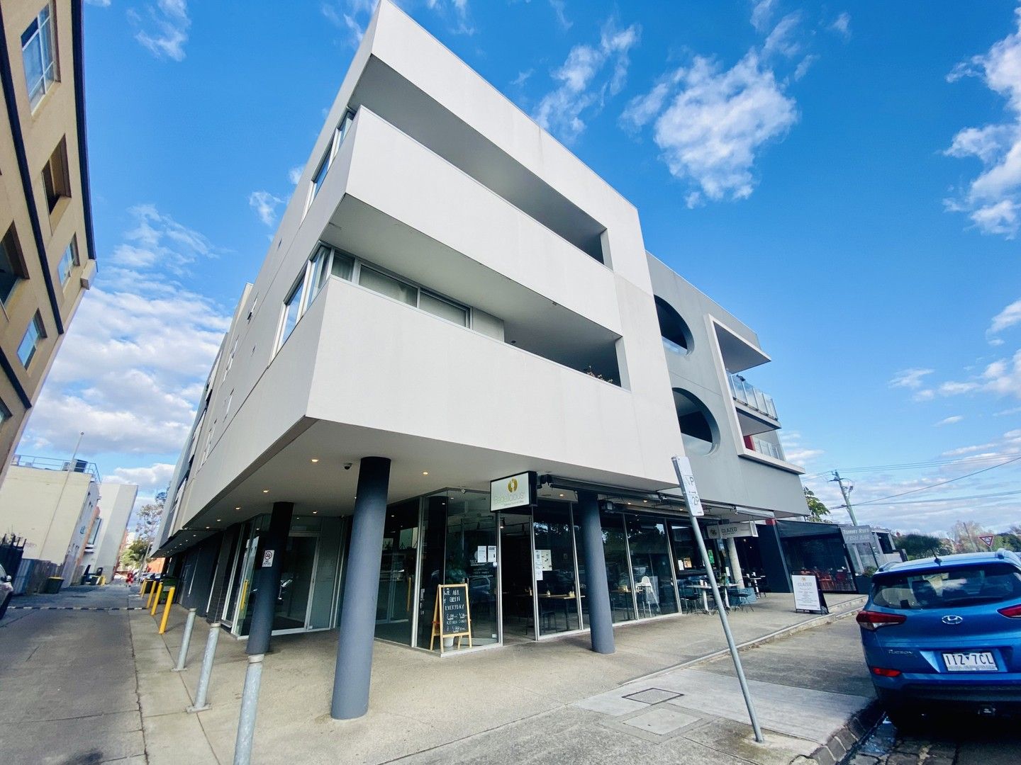 1 bedrooms Apartment / Unit / Flat in 16/1-3 Carre Street ELSTERNWICK VIC, 3185