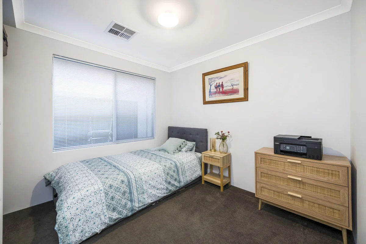 Additional image 11 of 80 Reflection Boulevard, Jindalee WA 6036