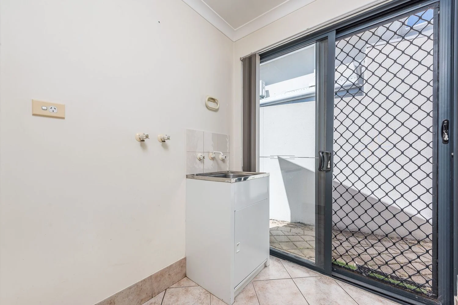 Additional image 10 of 2 Bates Road, Innaloo WA 6018