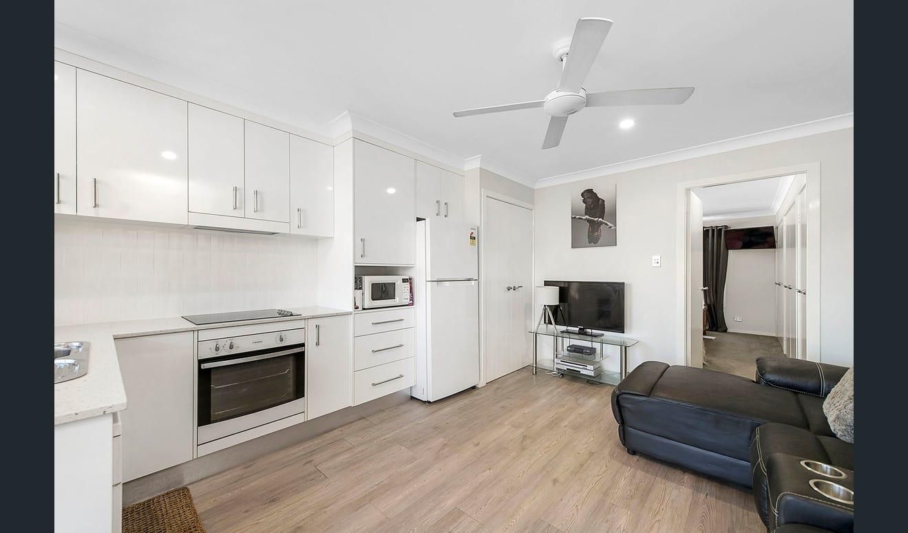 1 bedrooms House in 32A Brierley Avenue PORT MACQUARIE NSW, 2444