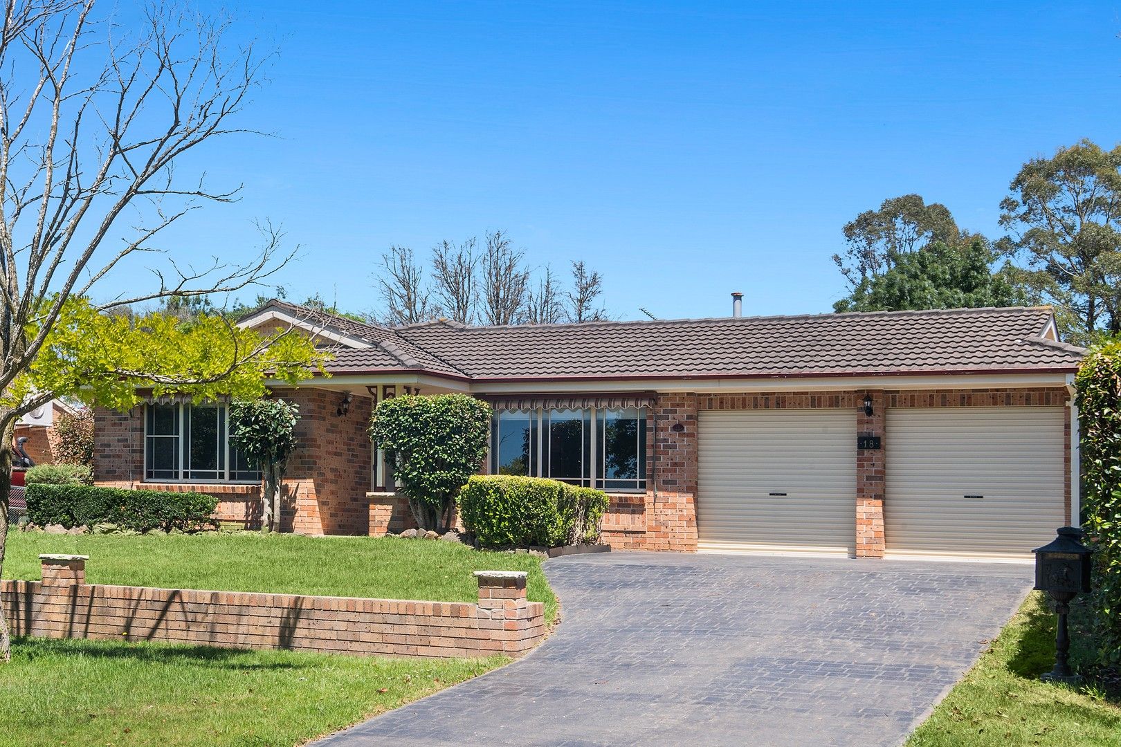 4 bedrooms House in 18 Reeyana Place MOSS VALE NSW, 2577