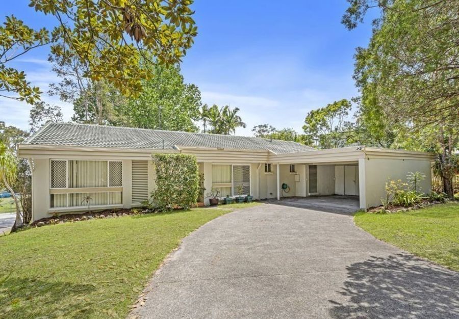 4 bedrooms House in 694 Southport Nerang Road ASHMORE QLD, 4214