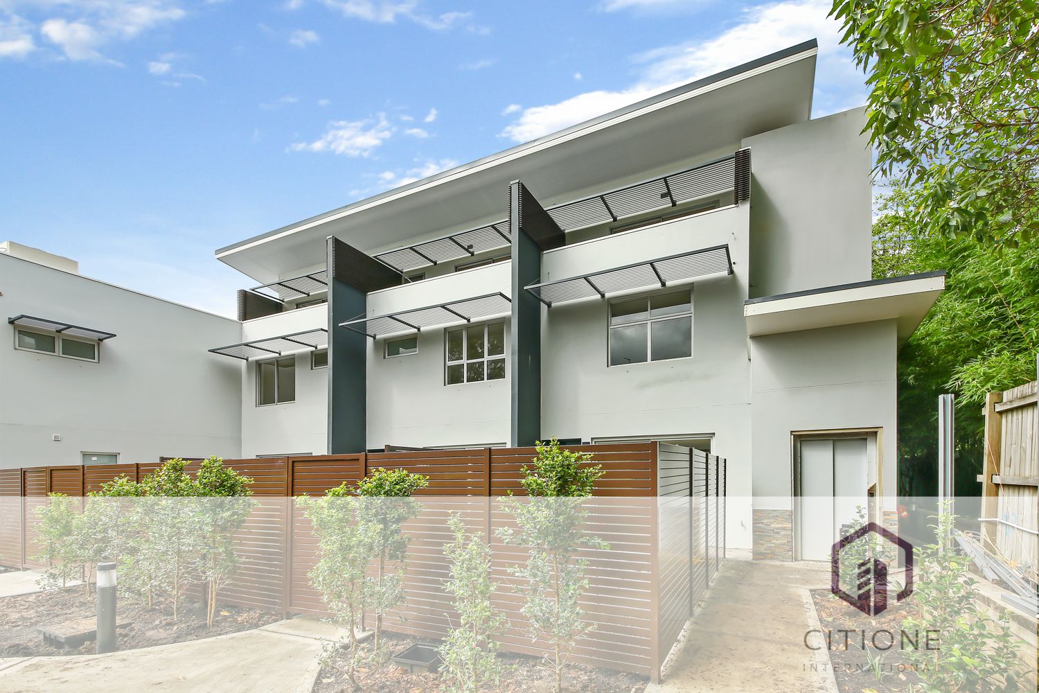 3 bedrooms Townhouse in 23/7-11 College Crescent ST IVES NSW, 2075