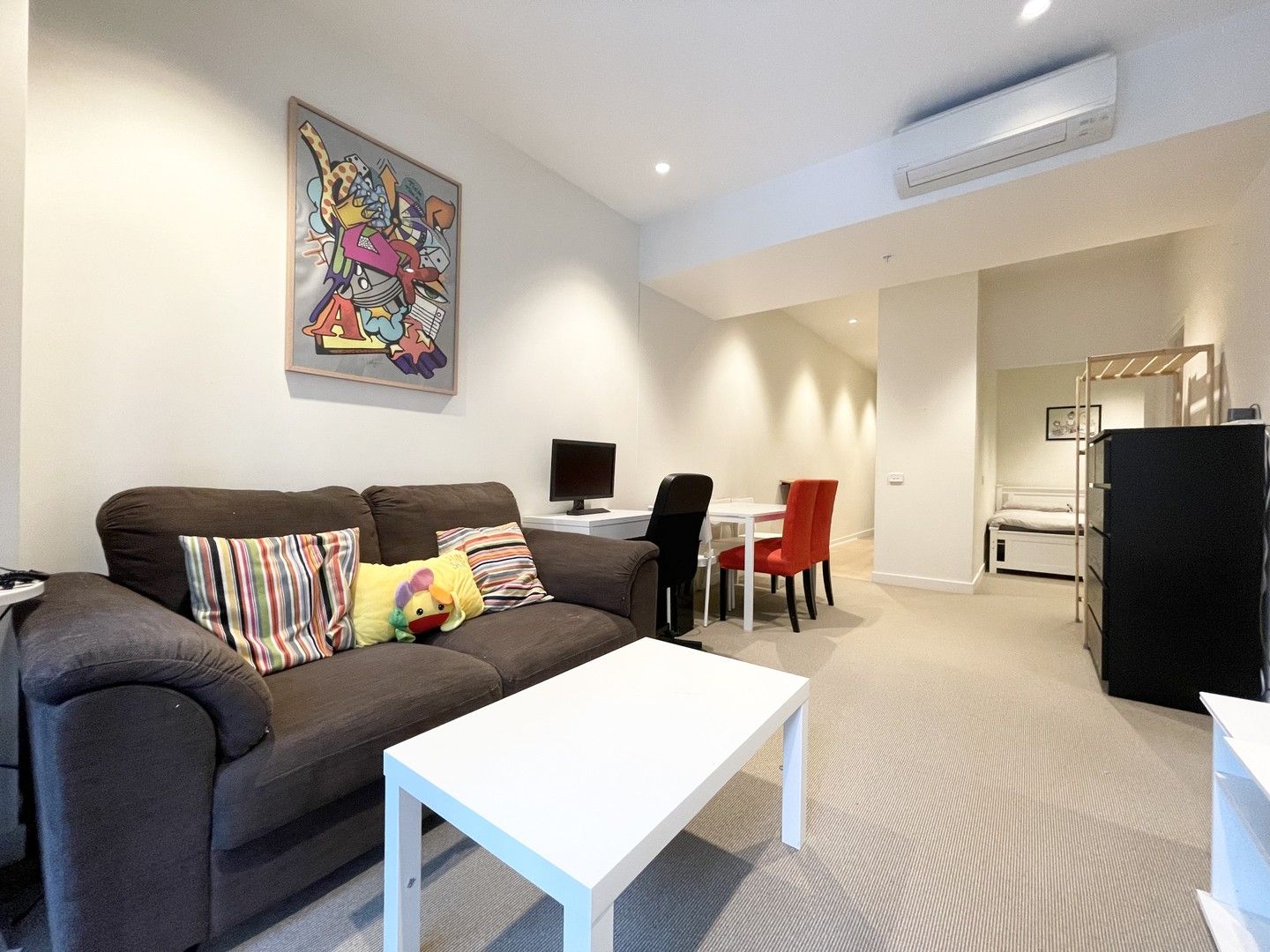 2 bedrooms Apartment / Unit / Flat in 902/199 William St WEST MELBOURNE VIC, 3003